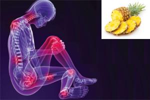 Jugo natural de ananá para aliviar el dolor provocado por la Artritis